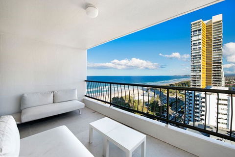 ULTIQA Beach Haven On Broadbeach - Accommodation Burleigh 1