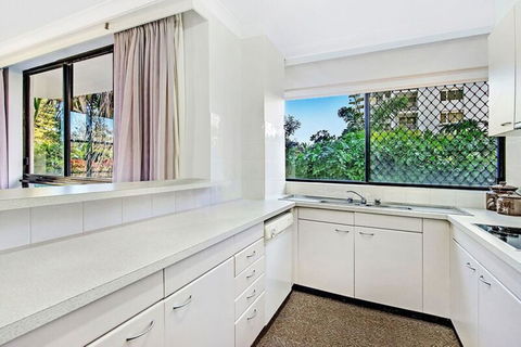 ULTIQA Beach Haven On Broadbeach - Accommodation Burleigh 36