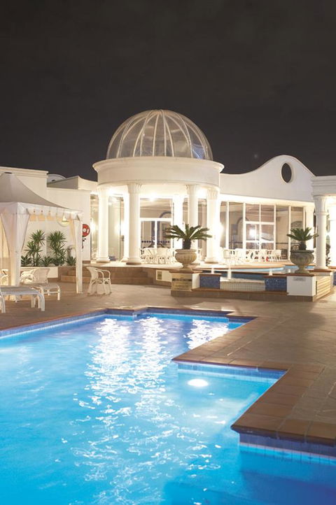 The Phoenician Resort - Accommodation Burleigh 12