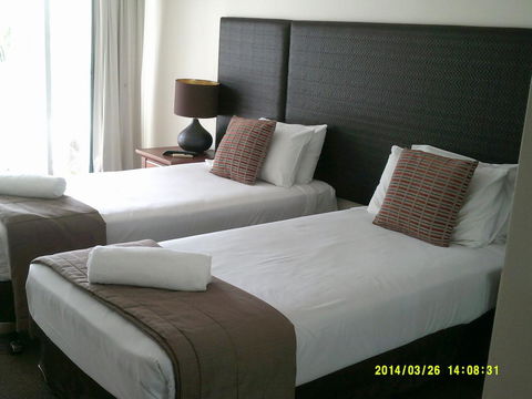 The Phoenician Resort - Accommodation Burleigh 23
