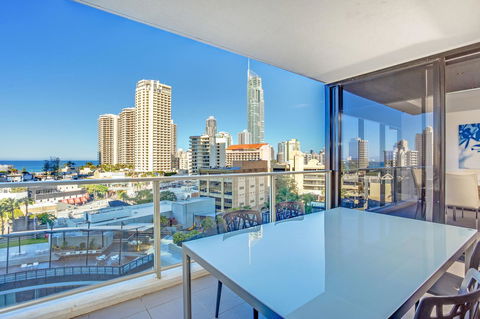 Mantra Circle On Cavill - Accommodation Burleigh 20