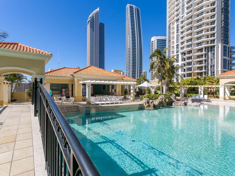Towers Of Chevron - Private Apartment - Accommodation Burleigh 11