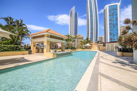 Towers Of Chevron - Private Apartment - Accommodation Burleigh 12