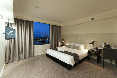 Woodroffe Hotel - Accommodation Burleigh 11