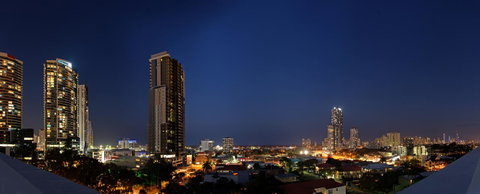 Woodroffe Hotel - Accommodation Burleigh 30