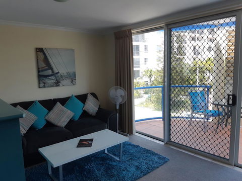 Surfers Beach Resort One - Accommodation Burleigh 13