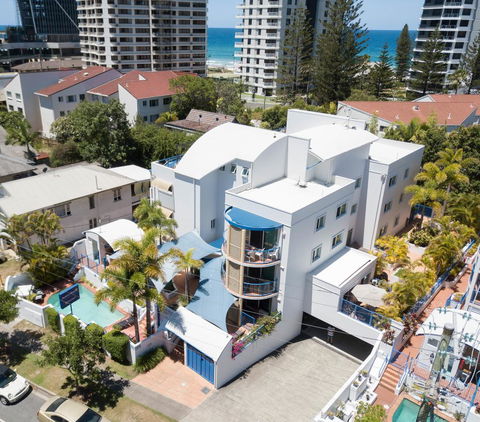 Surfers Beach Resort One - Accommodation Burleigh 34