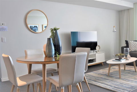 Gold Coast Private Apartments - H Residences, Surfers Paradise - Accommodation Burleigh 8