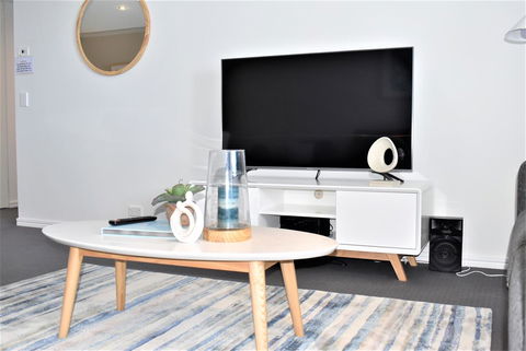 Gold Coast Private Apartments - H Residences, Surfers Paradise - Accommodation Burleigh 14