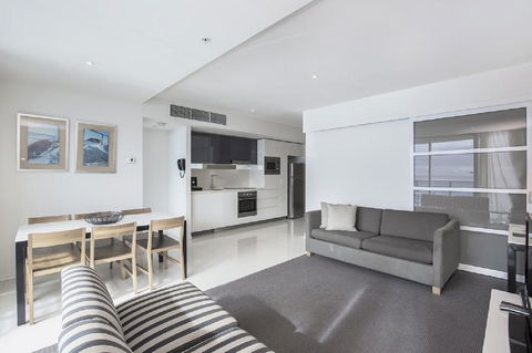 Gold Coast Private Apartments - H Residences, Surfers Paradise - Accommodation Burleigh 20