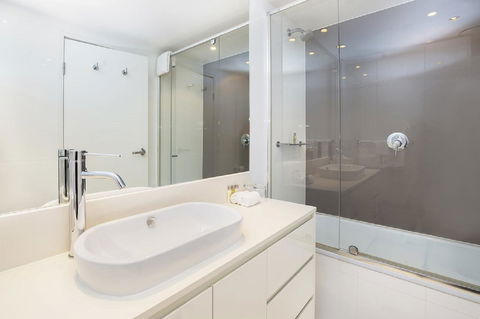 Gold Coast Private Apartments - H Residences, Surfers Paradise - Accommodation Burleigh 31