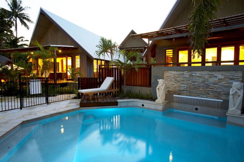 Pure Magnetic Villa 9 - Accommodation Burleigh 8