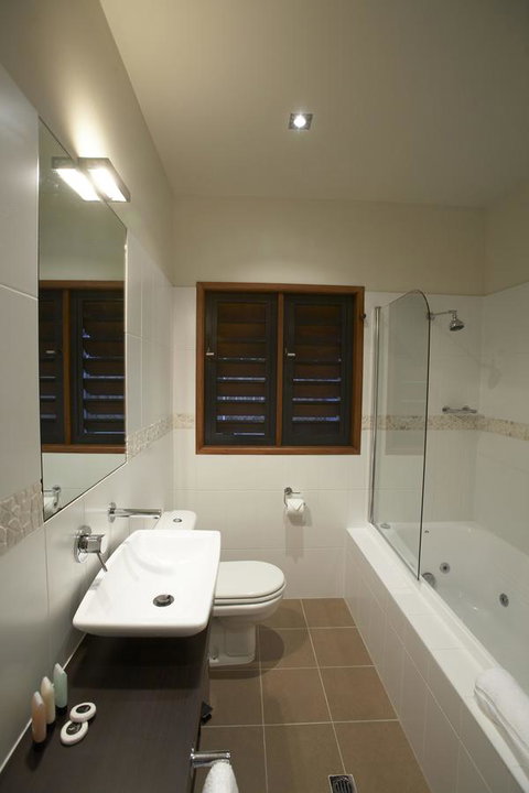 Pure Magnetic Villa 9 - Accommodation Burleigh 6