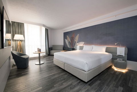Novotel Surfers Paradise - Accommodation Burleigh 9