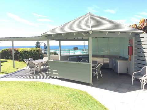 Surfers International Apartments - Accommodation Burleigh 8