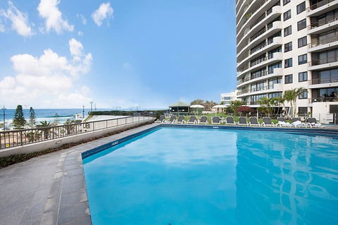 Surfers International Apartments - Accommodation Burleigh 20