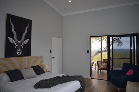 Ironbark House - Accommodation Burleigh 41
