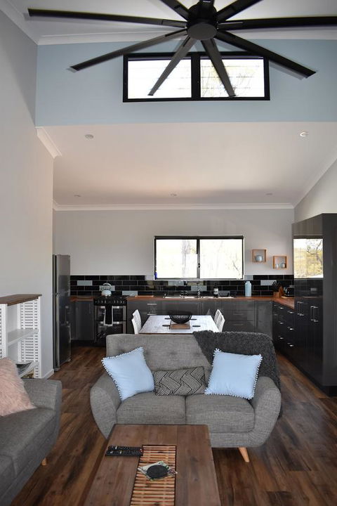 Ironbark House - Accommodation Burleigh 18