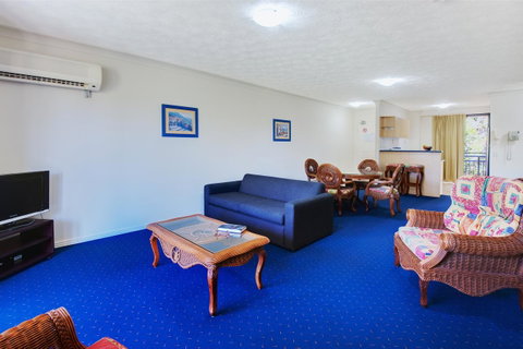 Turtle Beach Resort - Accommodation Burleigh 9
