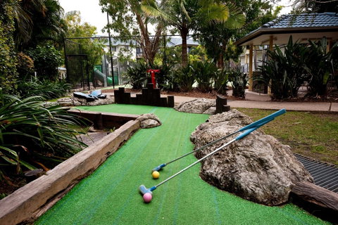 Turtle Beach Resort - Accommodation Burleigh 2