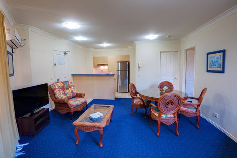 Turtle Beach Resort - Accommodation Burleigh 12