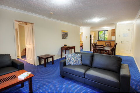 Turtle Beach Resort - Accommodation Burleigh 37