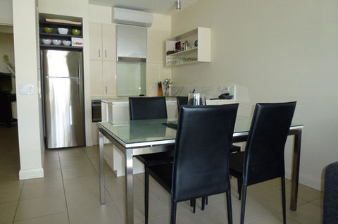 5231 BEACH CLUB PENTHOUSE - Accommodation Burleigh 2