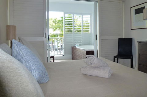 5231 BEACH CLUB PENTHOUSE - Accommodation Burleigh 6