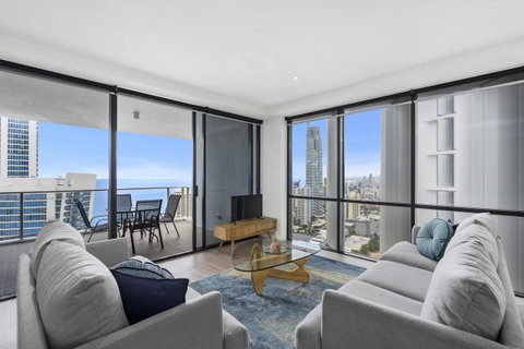 Circle On Cavill - Gclr - Accommodation Burleigh 40