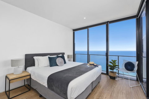 Circle On Cavill - Gclr - Accommodation Burleigh 24