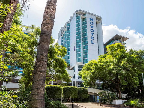 Amora Hotel Brisbane - Accommodation Burleigh 39
