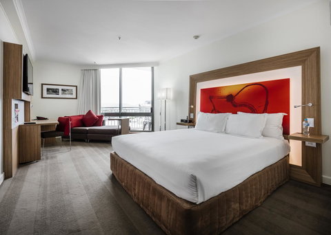 Amora Hotel Brisbane - Accommodation Burleigh 3