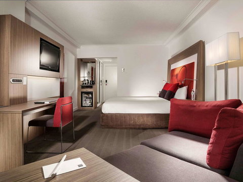 Amora Hotel Brisbane - Accommodation Burleigh 9