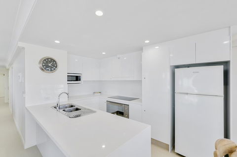 Moroccan Resort - HR Surfers Paradise - Accommodation Burleigh 9
