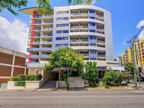 Tribeca Apartments - Accommodation Burleigh 11