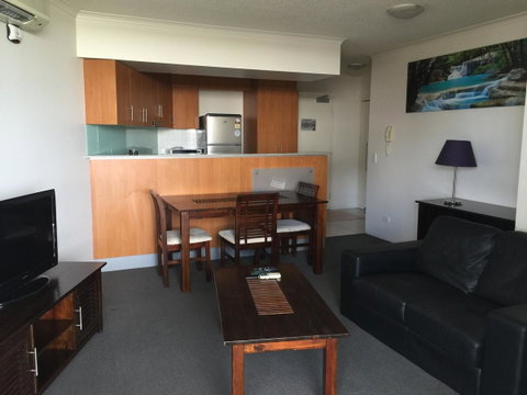 Tribeca Apartments - Accommodation Burleigh 25