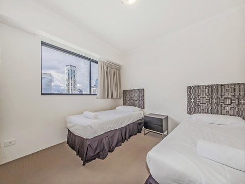 Tribeca Apartments - Accommodation Burleigh 34