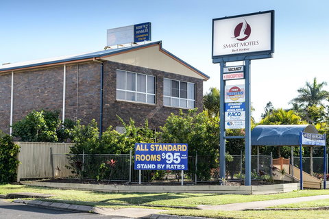 Smart Motels Bert Hinkler - Accommodation Burleigh 33