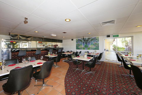 Smart Motels Bert Hinkler - Accommodation Burleigh 7
