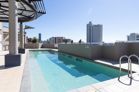 Gabba Central Apartments - Accommodation Burleigh 4