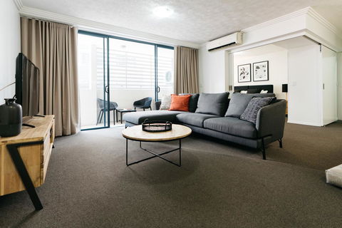 Gabba Central Apartments - Accommodation Burleigh 2