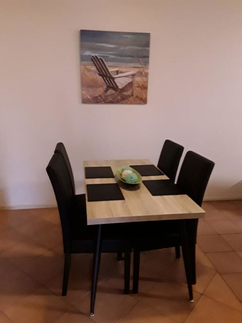 Jackies Holiday Apartment - Accommodation Burleigh 19