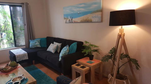 Jackies Holiday Apartment - Accommodation Burleigh 3