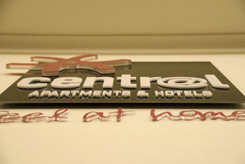 Central Cosmo Apartment Hotel - Accommodation Burleigh 20