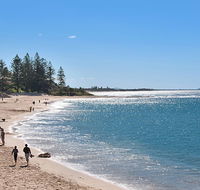 The Norfolks on Moffat Beach - Accommodation Burleigh