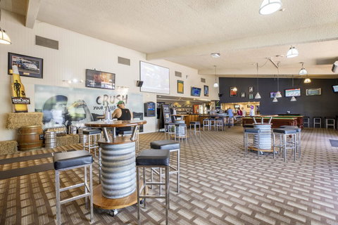 Kondari Hotel - Accommodation Burleigh 9