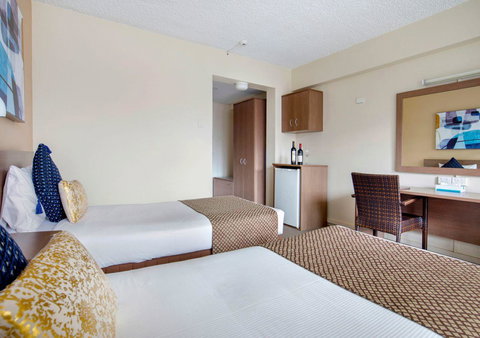 The Metropolitan Spring Hill - Accommodation Burleigh 31