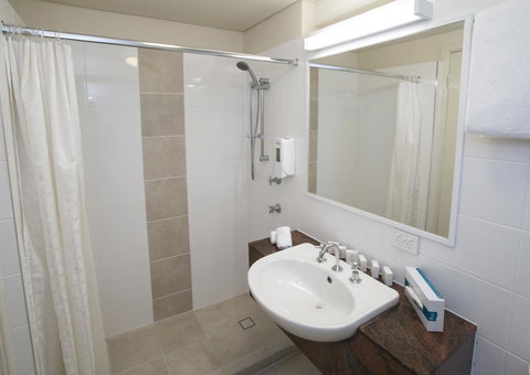 The Metropolitan Spring Hill - Accommodation Burleigh 28