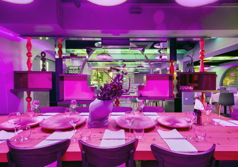 The Metropolitan Spring Hill - Accommodation Burleigh 39