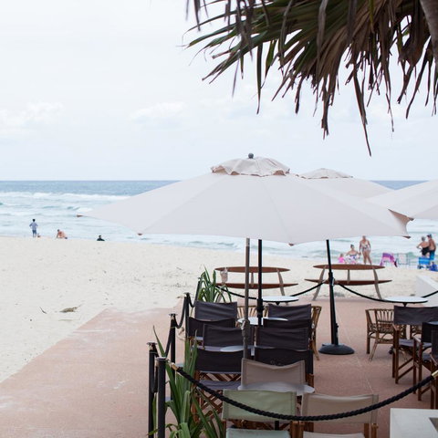 Burleigh Beach Tower - Accommodation Burleigh 7